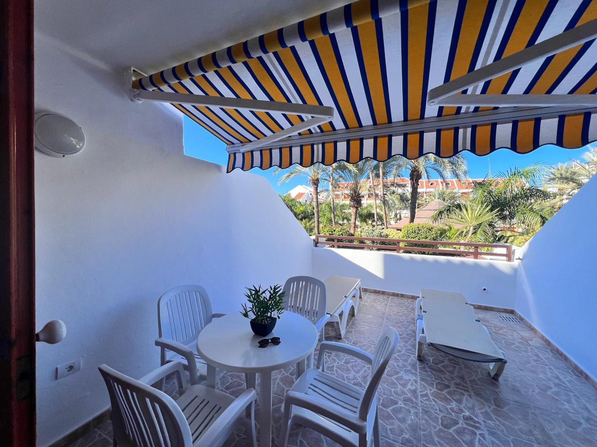 Seafront New Modern Playa de las Americas (Tenerife) Exterior foto